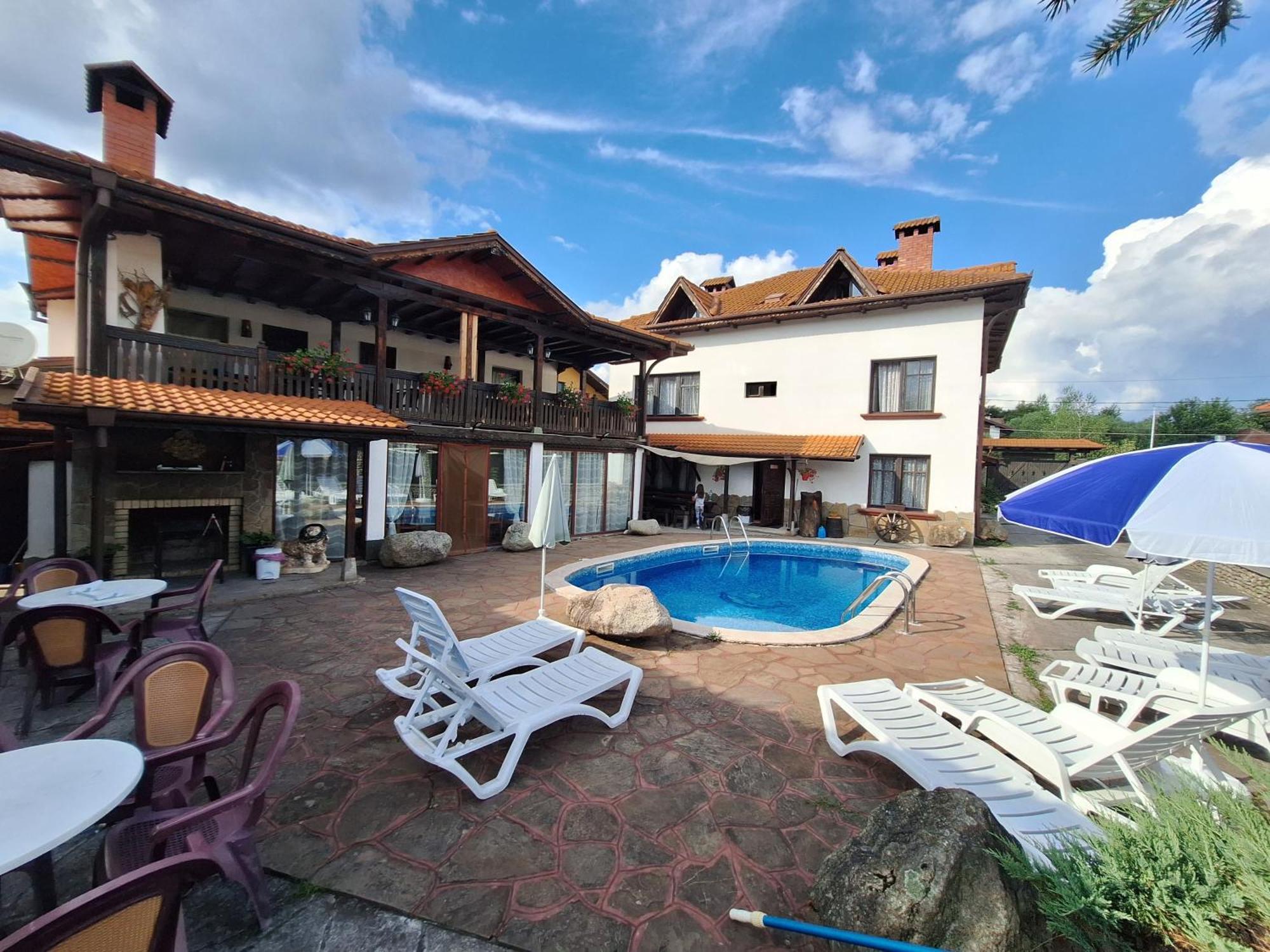 Къща За Гости Бащин Дом Aprilzi Exterior foto